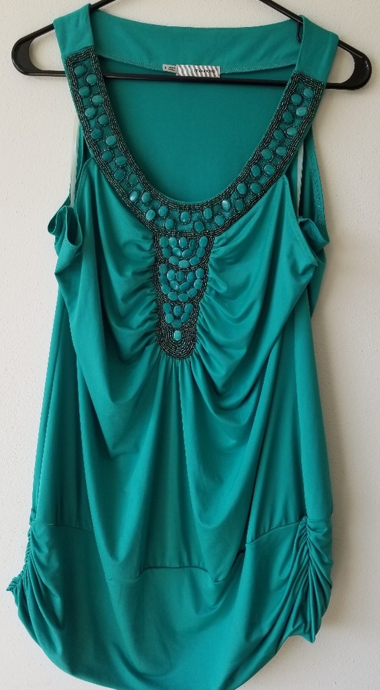 Maurices plus tank w/ bead work
